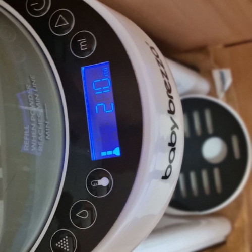 Αυτόματος παρασκευαστής γάλακτος Baby Brezza Pro σαν καινούργιο