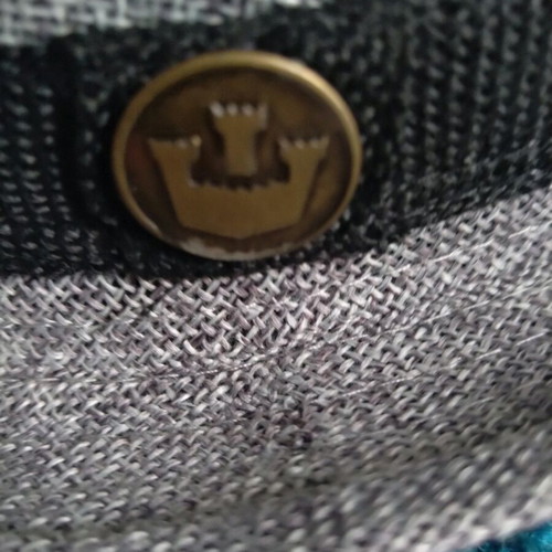 Hat new unworn with beautiful color and design