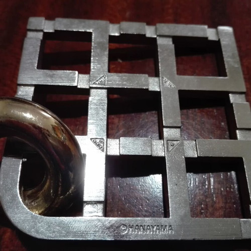 Cast Duet metal puzzle used, difficulty level 5