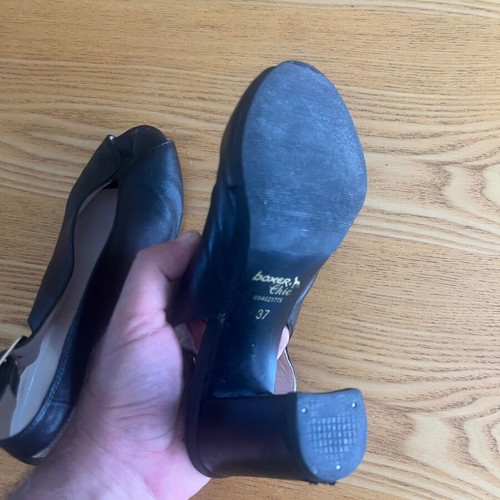 Boxer Chic black peep-toe slingback shoes size 37 used