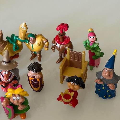 Kinder toys 2004 Royal Tournament like new