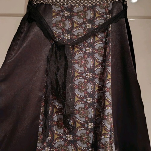 Vintage midi skirt satin blend like new, size S