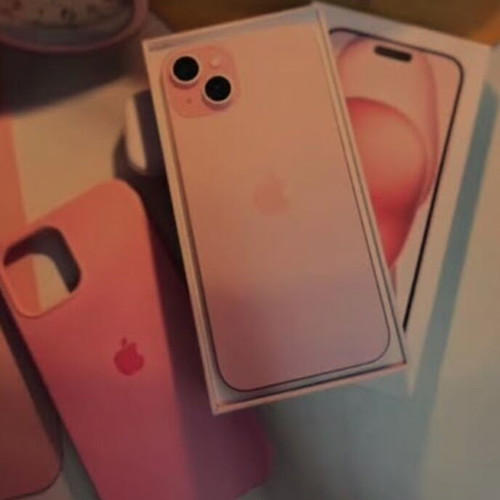 iPhone 15 Plus 256 GB pink like new
