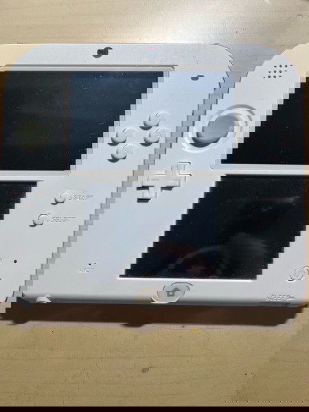 Nintendo 2DS Марио лимитирана версия с игри