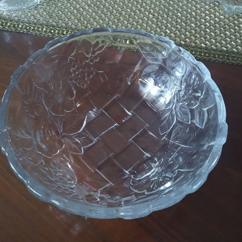 Fruit bowls used, set of 3, in excellent condition