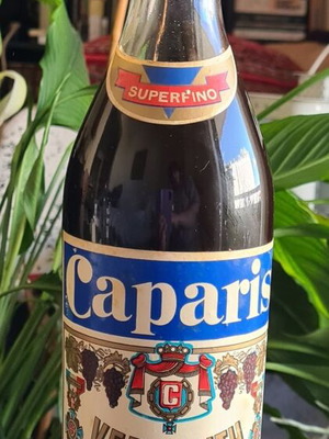 Capari Vermouth Tipo Torino 1970 συλλεκτική σφραγισμένη φιάλη