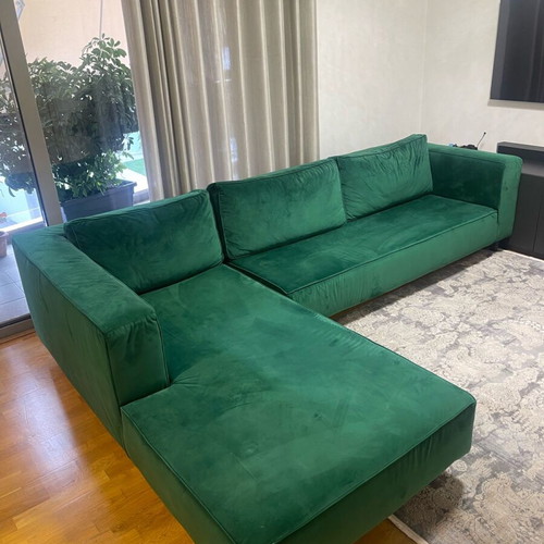 Corner sofa like new, custom made, 3m x 2m, stain-resistant fabric