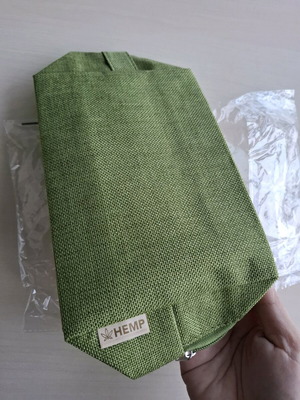 Toiletry bag unisex new, green hemp