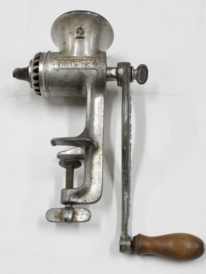 1950-60 AMERICAN HEAVY TYPE MINCED MEAT MACHINE