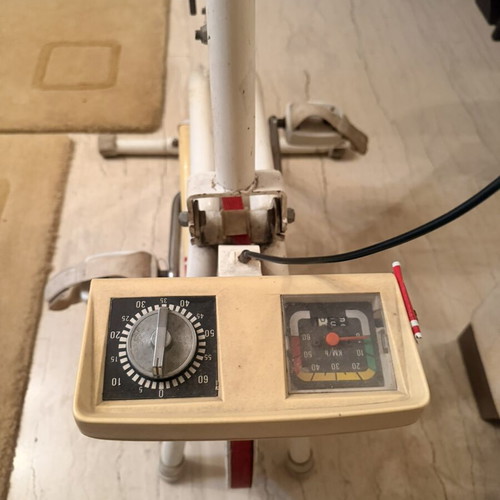 Exercise bike used, functional, suitable for spare parts