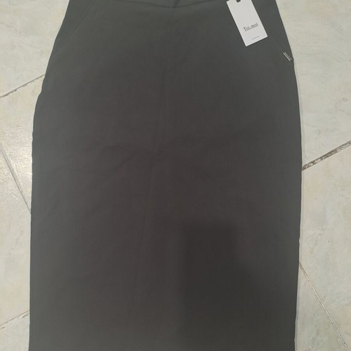 Toi&Moi midi skirt new, size M, black