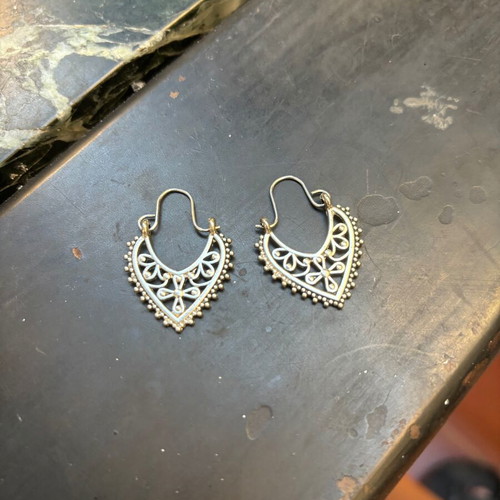 Women's hanging earrings with Giannitsa imitation design