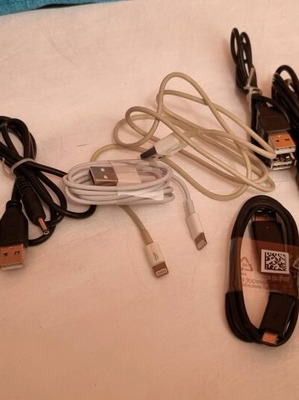 Charging cables used for various Lenovo devices and mobile phones