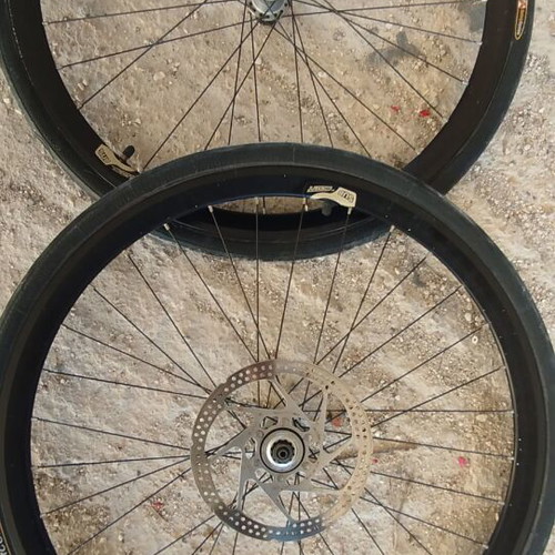 Deore LX 26 Inch Wheelset with Tires used, no Disc Brake
