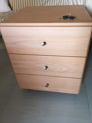 SATO office drawer like new, wheeled with three drawers and keys