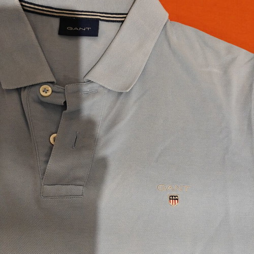 Gant polo shirt medium like new, blue