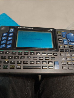 Texas Instruments TI-92 graph calculator