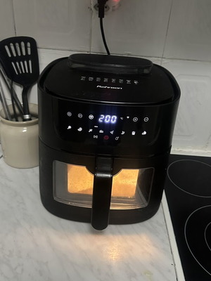 Rohnson Air Fryer R-2834 like new, 8 liters, smart control