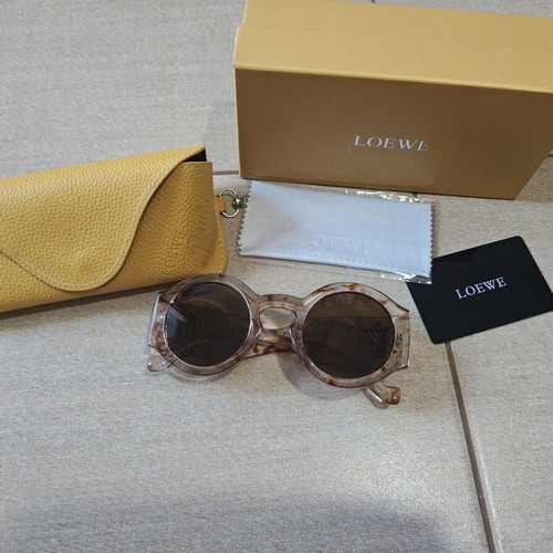 Loewe sunglasses new, brown transparent tortoise acetate frame