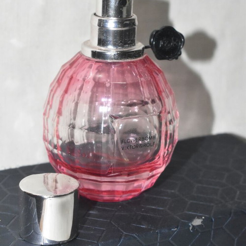 Viktor & Rolf Flowerbomb 50ml perfume bottle used, empty