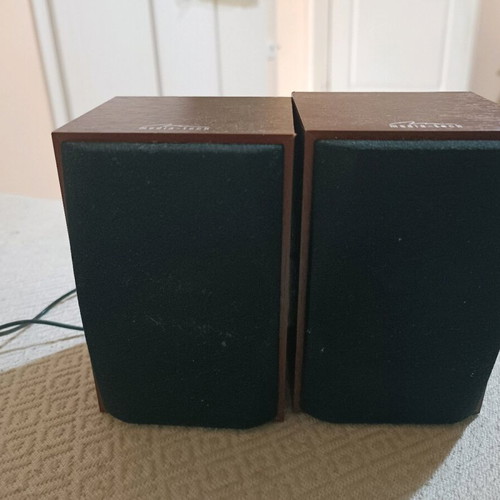 Media Tech Wood X speakers new