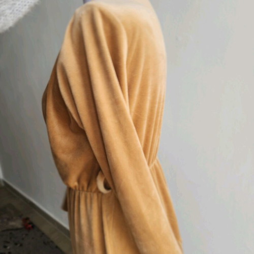 Dresses like new, beige, sizes M and L