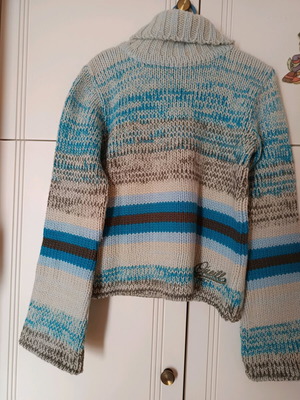 O'Neill women's striped pullover like new, turquoise gray white