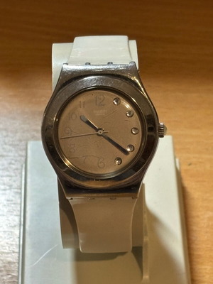 Swatch yls165 used women's watch white silver