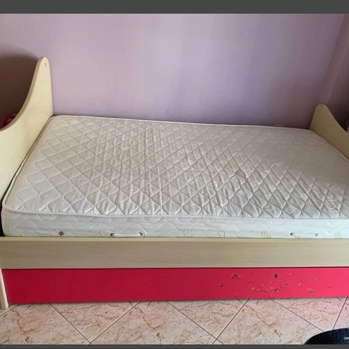 Children's bed with orthopedic mattress 120x200 cm like new