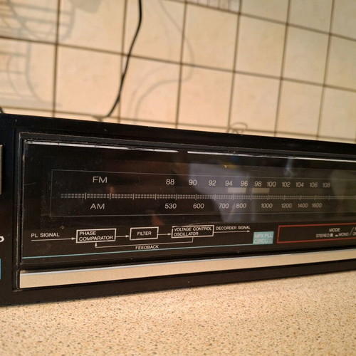 Sanyo JT 277 stereo tuner used, FM and AM