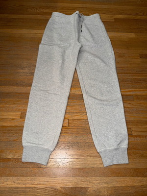 Φόρμα Emporio Armani σε άριστη κατάσταση, μέγεθος large, γκρι