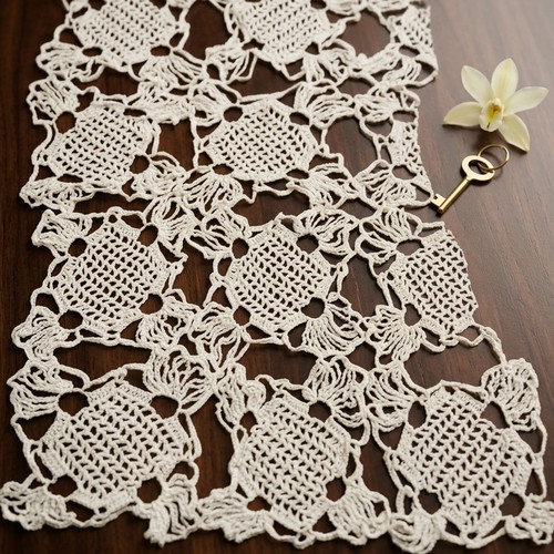 Vintage handmade lace table runner new condition