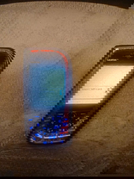 Nokia 7610