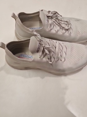 Skechers women's athletic shoes like new, size 40, beige