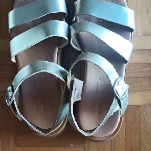Anatomical flatform sandals used, beige and gold, size 39