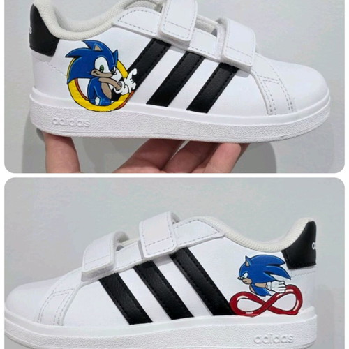 Sonic Adidas sneakers new with hand painting, white