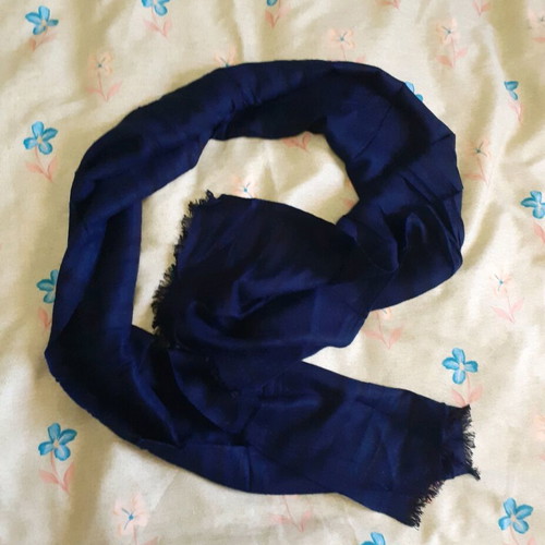Thin scarf like new, dark blue with black stripes