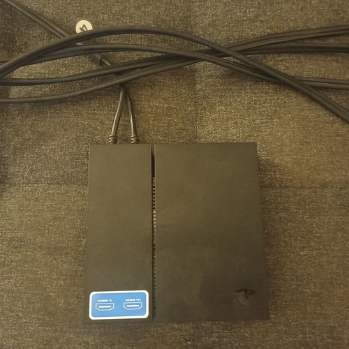PlayStation 4 500GB used with PS VR, camera, 2 controllers, For Honor