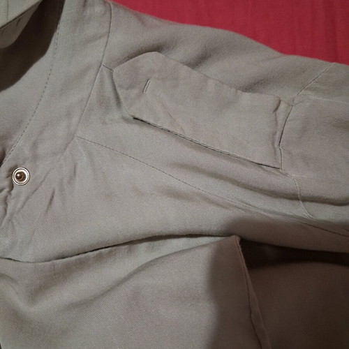 Stradivarius small beige trench coat like new, short