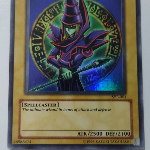 Dark Magician rare card like new