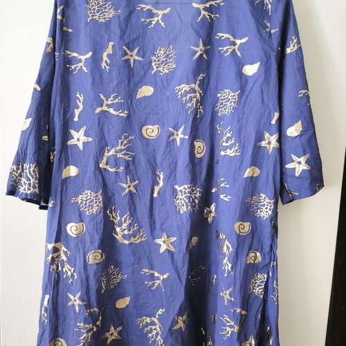 Women's blue shirt with gold designs, 3/4 sleeves, adjustable
