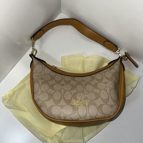Coach Aria Shoulder Bag Khaki Saddle new