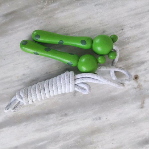 Frog jump rope new with wooden handles
