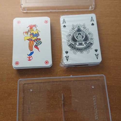 Set of two playing cards in plastic case like new