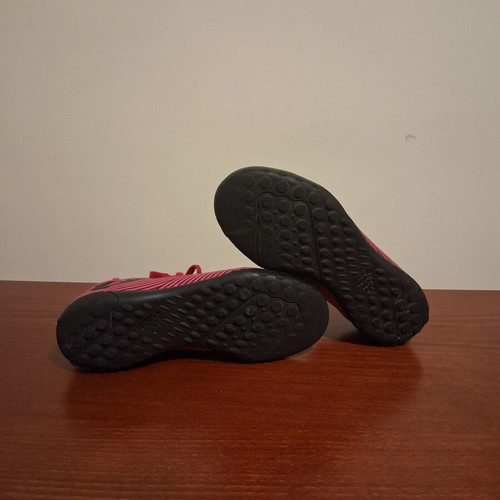 Adidas ΝΣΜΣΖΙΖ N34 football shoes used, purple for girls and boys
