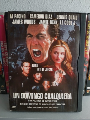 Un Domingo Cualquiera DVD