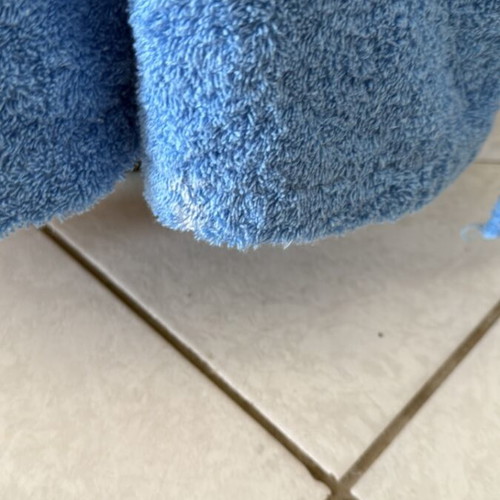 Blue bathrobe size medium like new