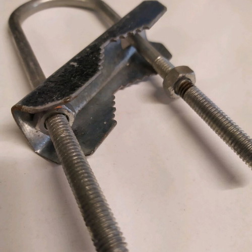 Antenna mast support like new