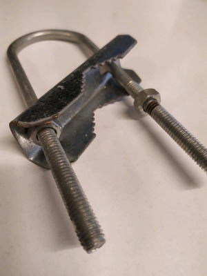 Antenna mast support like new