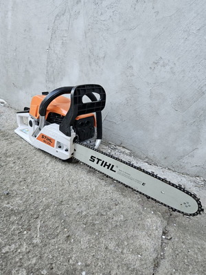 Stihl MS250 petrol chainsaw like new